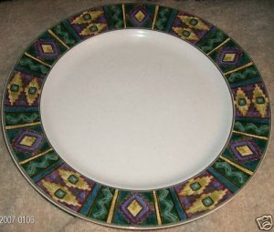 STUDIO NOVA VANQUERO THREE DINNER PLATES #Y2257
