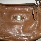 Tommy Hilfiger LT.Brown Leather Purse Very Nice Buy!!!