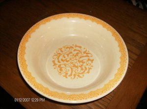 Franciscan Gold Earthware Serving Bowl Bargain Buy!!