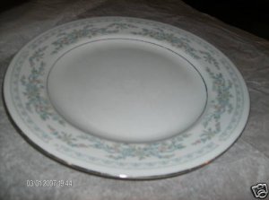 Somerset By NL/Excel Dinner Plates Nice Bargain Priced!