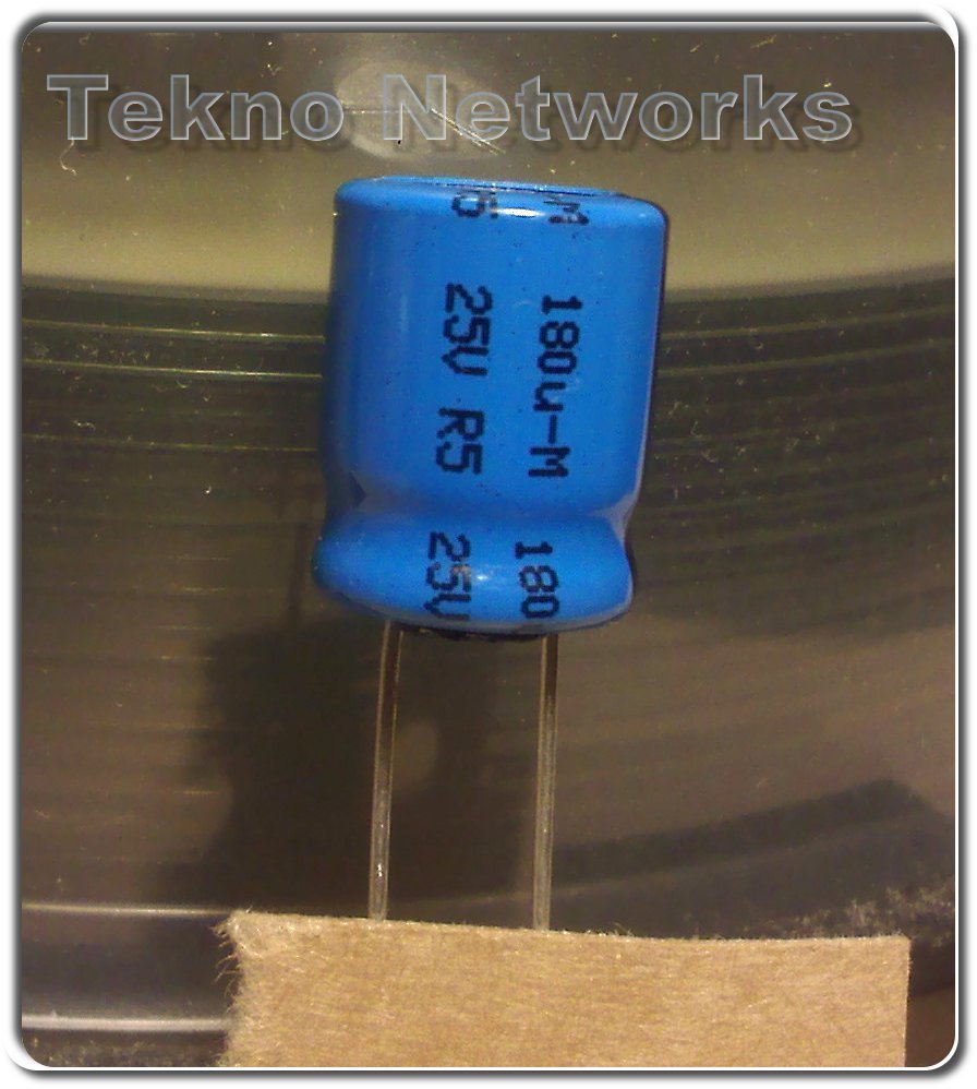 Vishay RVI - 180uF 25V 10x12 20% 105° 10X12 mm 20pcs