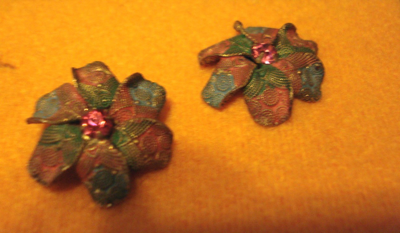 Made In Czechoslov Pastel Colored Flower Petal Vintage Earrings with Pink Stone marked