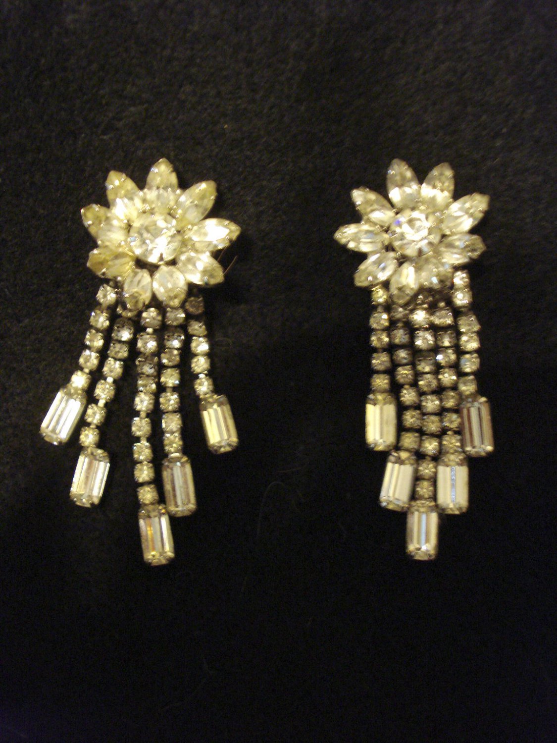 Beautiful Vintage Rhinestone Vintage Earrings, 3" Long, Flower and Dangle Style, Clip on