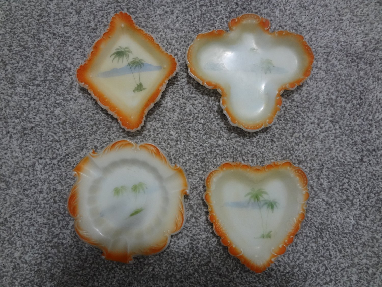 4 Antique Westmoreland Specialty Milk Glass Palm Tree Bridge Trays set