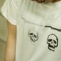.2 different skulls under pressure -Men Women Unisex White t-shirt - SUPER SOFT TEE : Medium