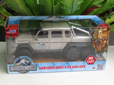 Jada 124 Diecast Movie Car Jurassic World 2015 Mercedes