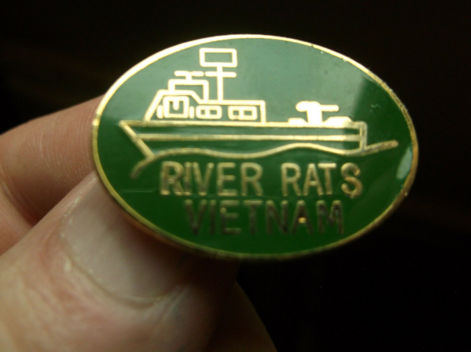 RIVER RATS VIETNAM PIN