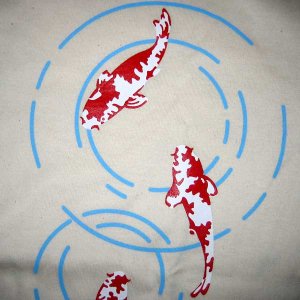 Japanese KOI Lucky Fish RONIN Japan Tokyo Yakuza T-Shirt XL Extra Large Cream BNWT