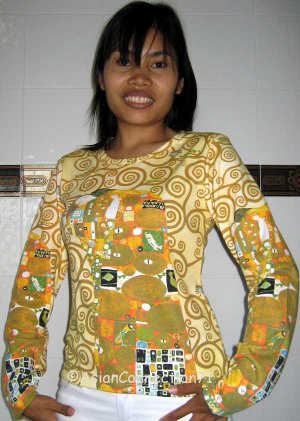 Gustav Klimt EMBRACE Long Sleeve Fine Art Print T Shirt Misses M Medium