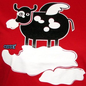 SURREAL FLYING COW CISSE Disco Party Rave T-Shirt Slim Fit Asian M Red BNWT