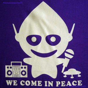 WE COME IN PEACE Alien DJ Cisse T-Shirt Slim XXL Purple BNWT Sale!