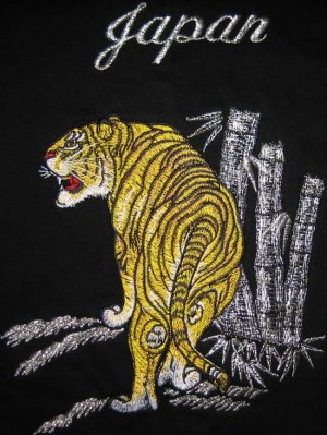 BAMBOO TIGER New Embroidered Japan T-shirt Slim L Black