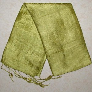 Thai Hand Crafted Pure Silk Fabric Scarf Citrine GREEN GOLD Siam Thailand