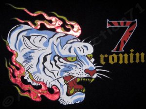Ronin 7 Gold Foil Print Japan Yakuza T shirt S Small Black