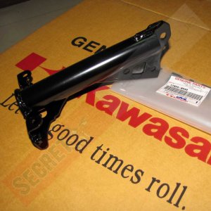 Kawasaki Ninja 650R ER6f OEM Main Cowling Bracket Part 11055-0948 2009 2010 2011
