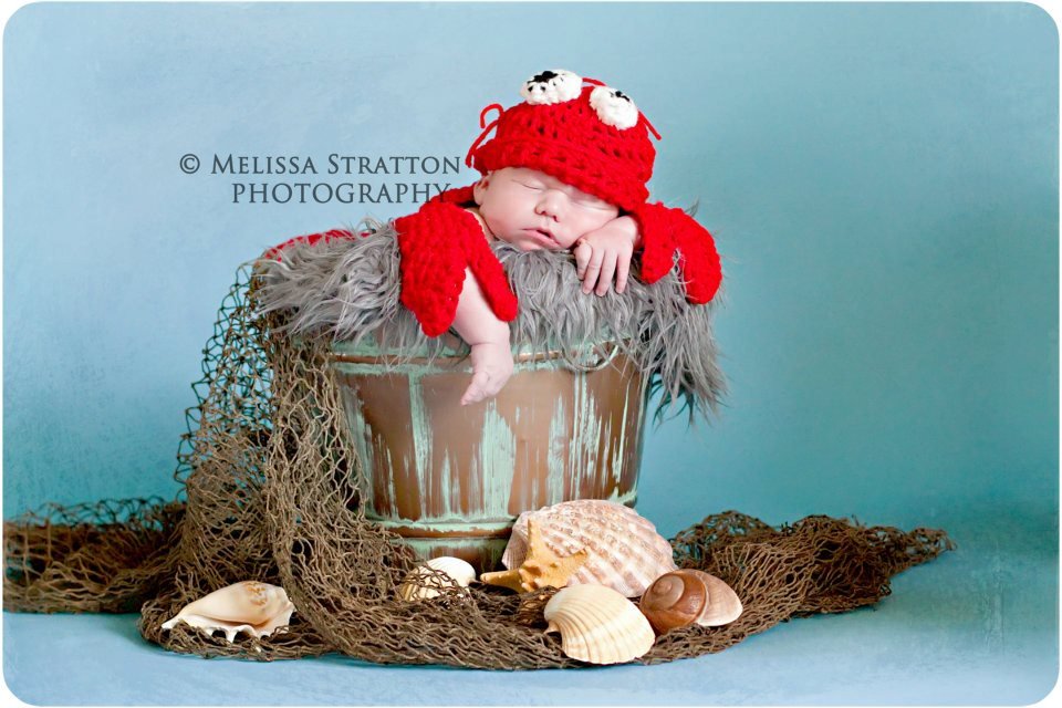 newborn lobster cape and hat crochet photo prop Girl