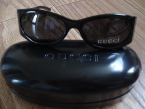 Authentic Gucci Sunglasses 2527/S