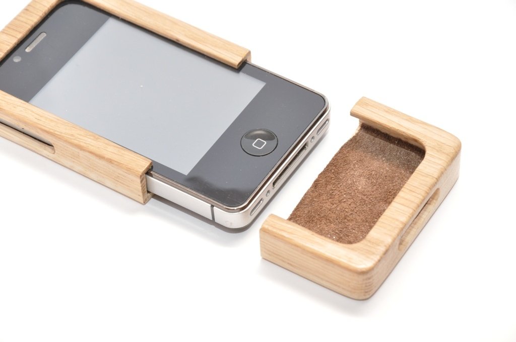 Подставка для телефона из дерева. Деревянный iphone. Игрушечный деревянный смартфон. Wooden Case iphone.