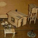 ALASKAN LOG CABIN & CACHE G-SCALE