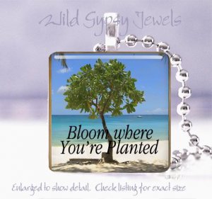 Summer Ocean Sea Beach BLOOM Tree sand glass pendant