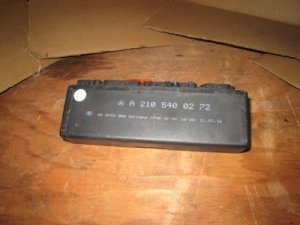 MERCEDES RELAY A 2105400272 RELAY MODUL E CLASS&Acirc;&nbsp;@@