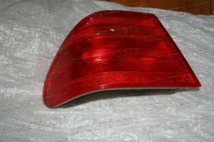 MERCEDES E CLASS TAIL LIGHT LEFT FACTORY OEM 2108204564