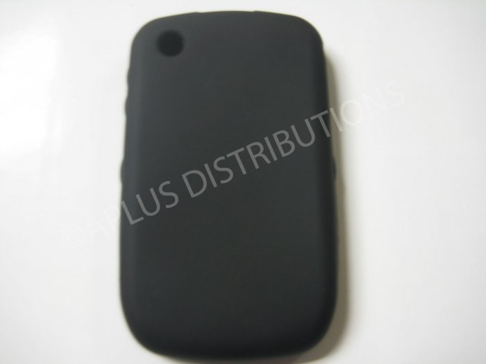 New Black Solid Color Silicone Cover For Blackberry 8520 - (0157)