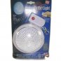 WIRELESS CEILING/WALL LIGHT WITH REMOTE CONTROL SWITCH