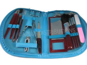 NEW 18-PIECE MANICURE & COSMETIC TRAVEL SET WCONVENIENT ZIPPER CASE - L BLU