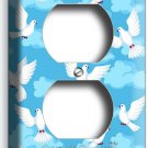 WHITE PEACE DOVES IN BLUES SKY CLOUDS OUTLET WALL PLATES ROOM PET STORE HD DECOR WHITE PEACE DOVES IN BLUES SKY CLOUDS OUTLET WALL PLATES ROOM PET STORE HD DECOR