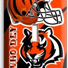 CINCINNATI BENGALS FOOTBALL SPORT TEAM SINGLE LIGHT SWITCH WALL PLATE MAN CAVE CINCINNATI BENGALS FOOTBALL SPORT TEAM SINGLE LIGHT SWITCH WALL PLATE MAN CAVE