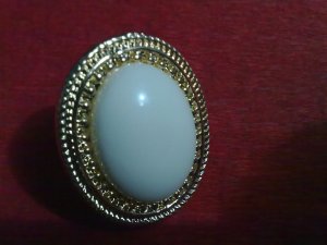 Beige Retro Ring