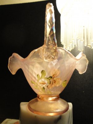 Fenton Basket Transluce