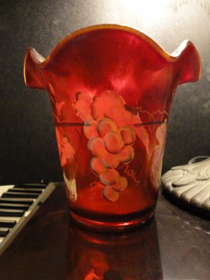 Fenton Vase - Ruby Amberina Stretch Flip Vase