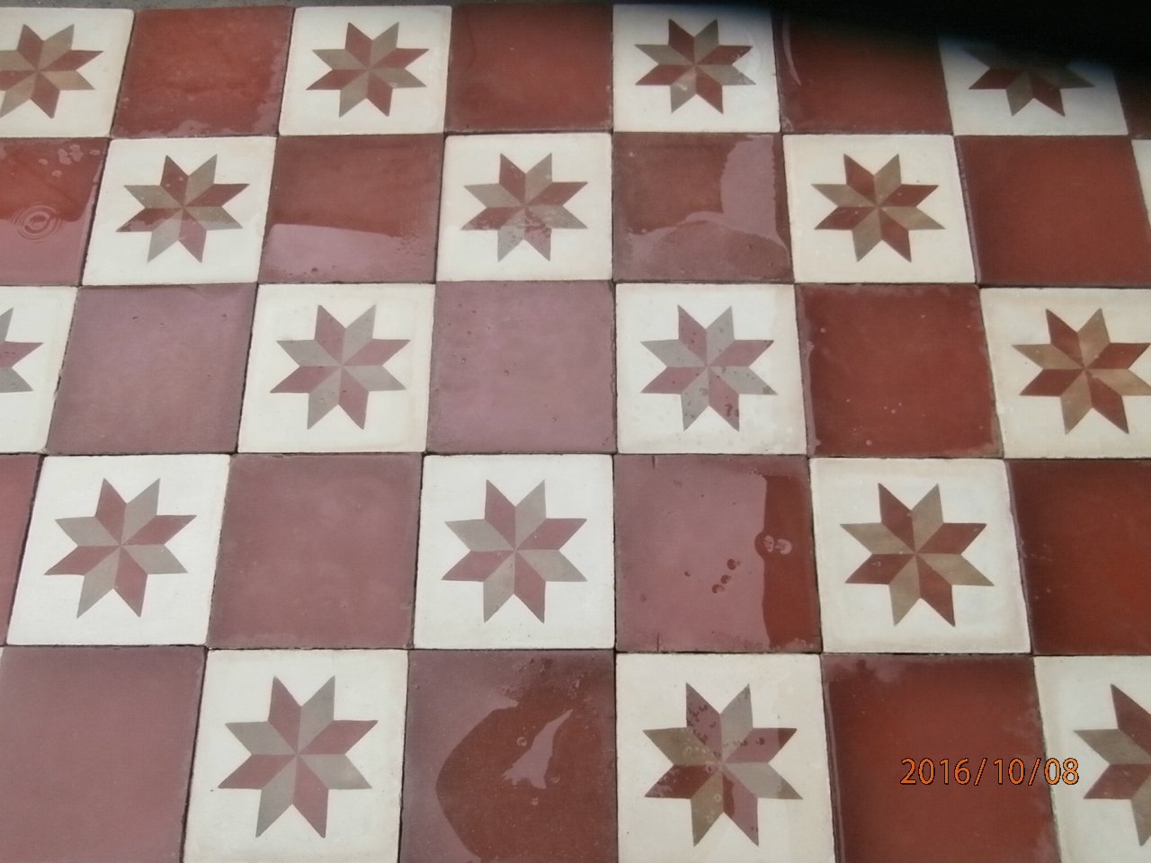 17 Reclaimed Victorian Floor Tiles