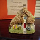 LILLIPUT LANE - England handmade decorative building miniature - Two Hoots