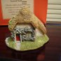LILLIPUT LANE - England handmade decorative building miniature - Two Hoots