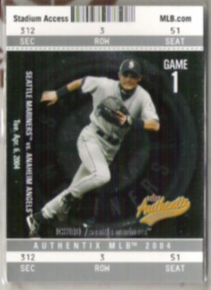 ICHIRO 2004 Fleer Authentix #7.  MARINERS