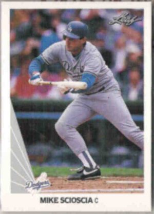 MIKE SCIOSCIA 1990 Leaf #49.  DODGERS