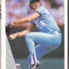 BRET SABERHAGEN 1990 Leaf #72.  ROYALS