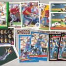 LARRY WALKER (12) Card early 90's Lot