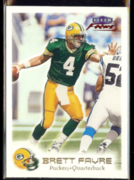 BRETT FAVRE 1999 Fleer Focus #44. PACKERS