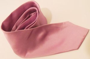 100% SILK TIE