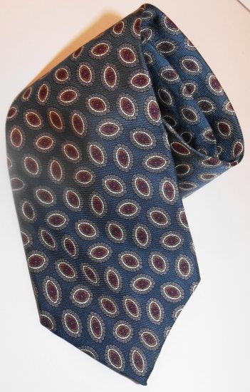 100% SILK TIE