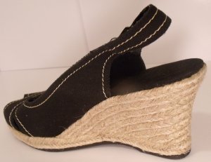 CANVAS WEDGE