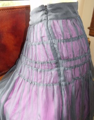 WOMEN SKIRT