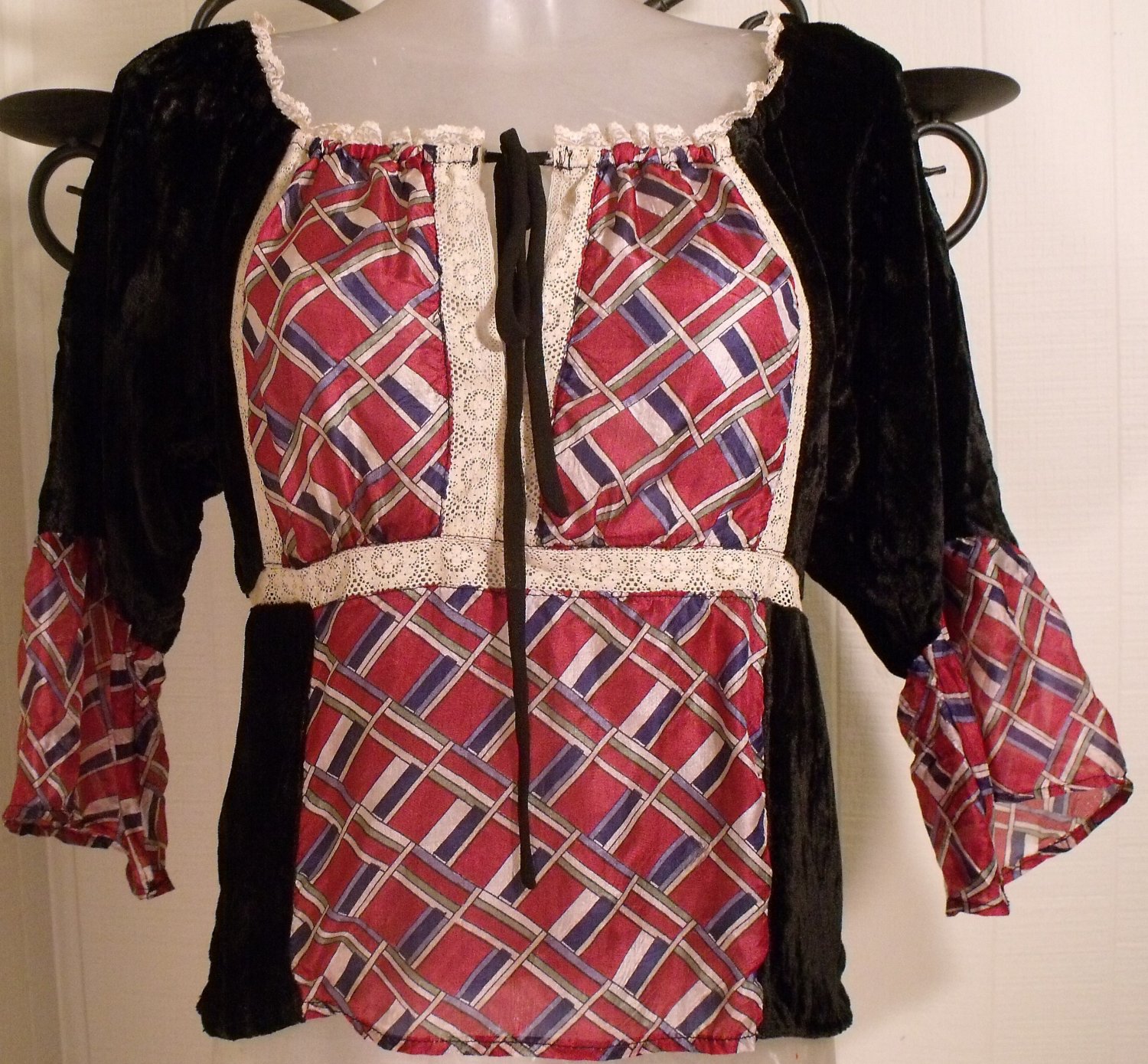 FASHION SPY BLOUSE