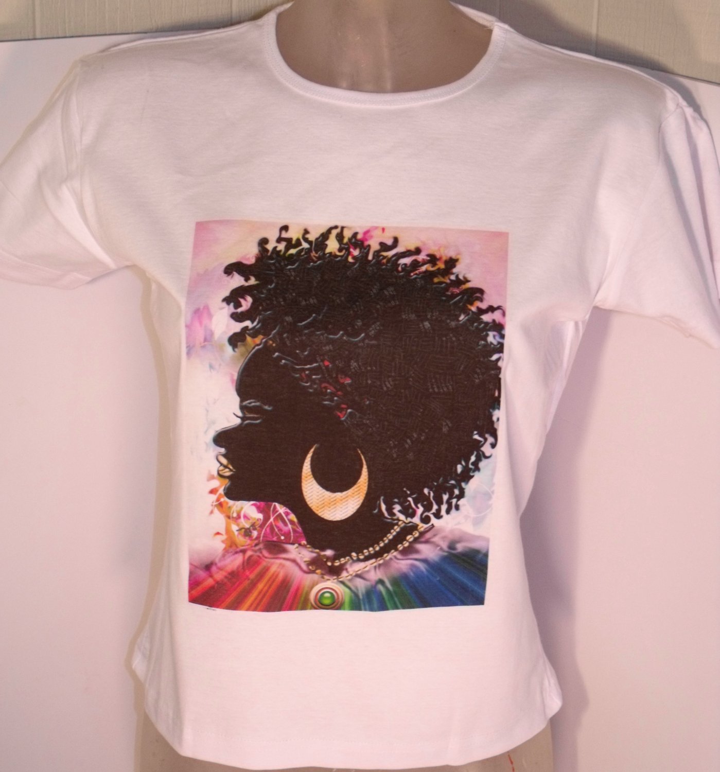 WOMEN QUEEN GRAPHIC-TEE (S)SLEEVE