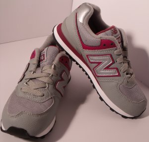 NEW BALANCE 574