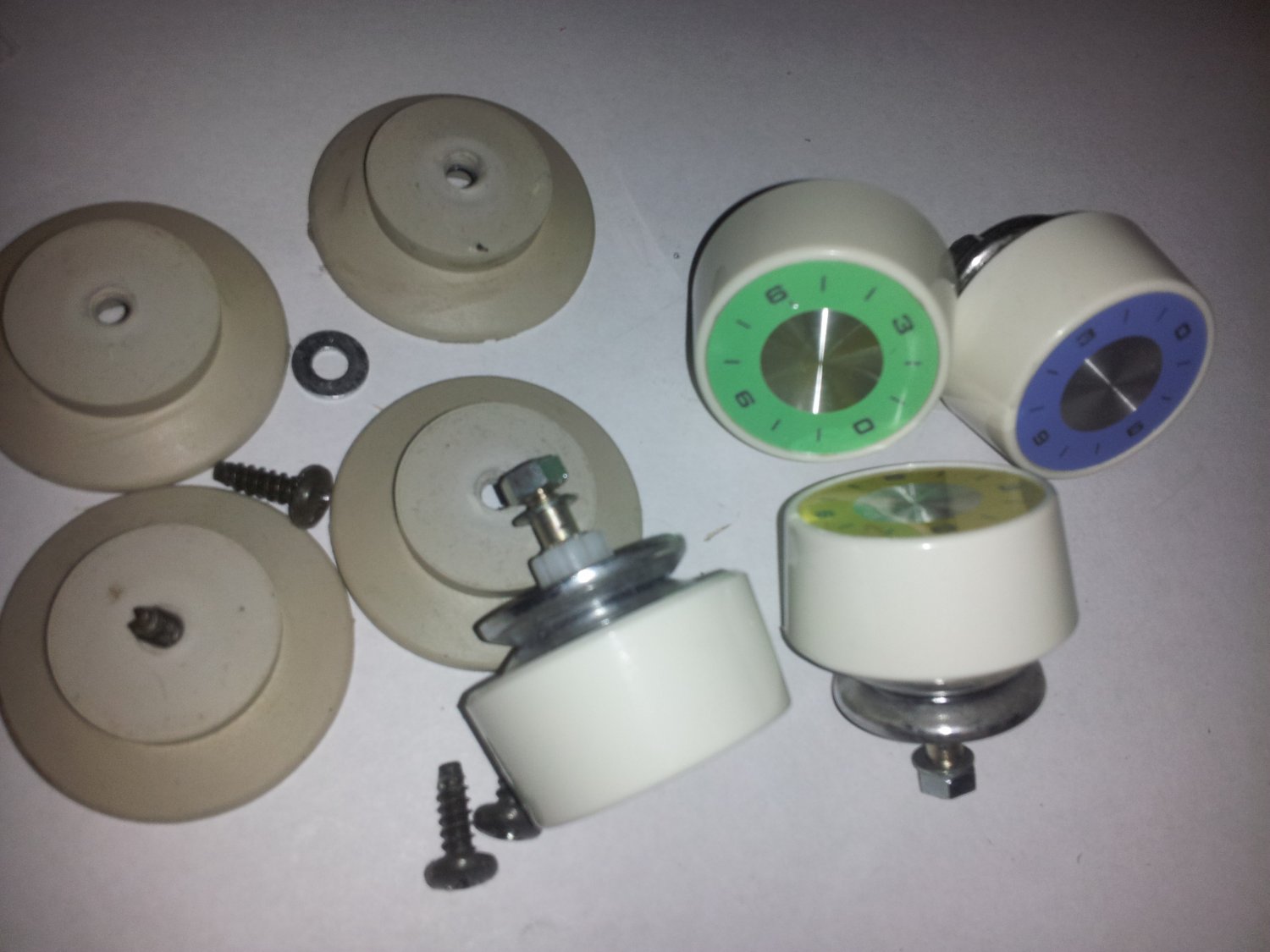 serger sewing thread tensioners and feet Nelco necchi 928 hobbylock 776